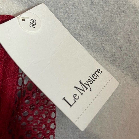 Ly Mystere Lace Allure Unlined Demi Bra Roby Red Women's Size 36B NWT - Picture 9 of 9